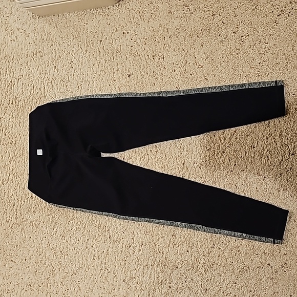 Vuori Leggings - Picture 3 of 6